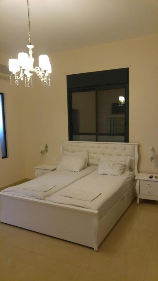 Ahva 17 Hotell Tiberias Eksteriør bilde
